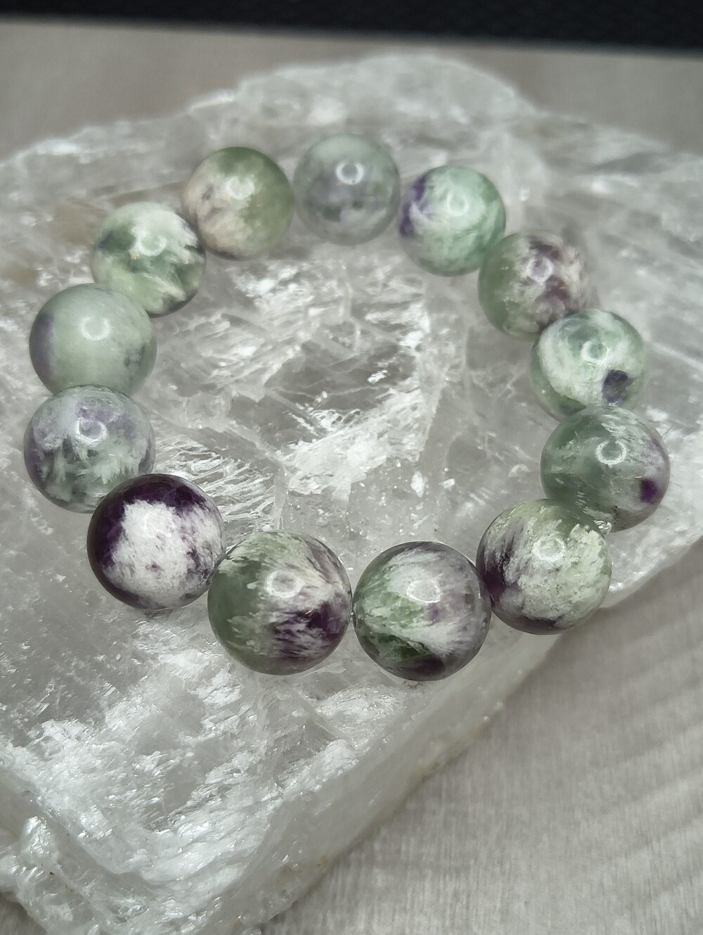 High Quality 16mm Feather Fluorite Statement Bracelet And Necklace Set - Picture 7 of 12